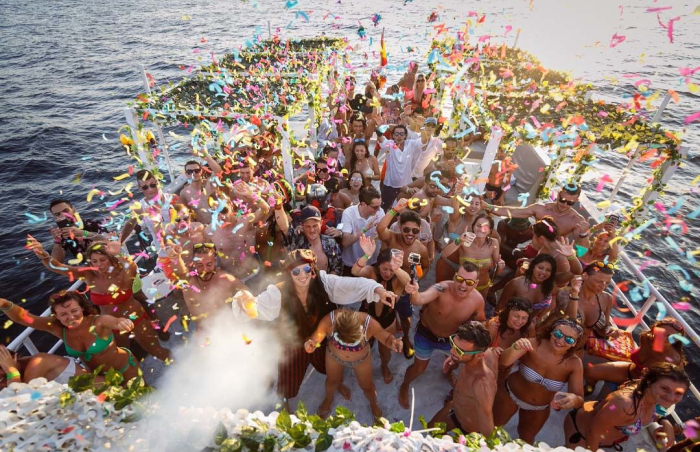 BOAT PARTY IN IBIZA 