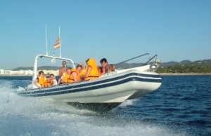 White Shark Speed Boat