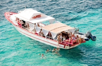 Private Luxury boat party